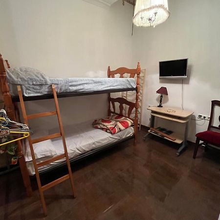 Apartamento En Pleno Centro De Marchena 3 Dormitorios 3 Banos Privados Buitenkant foto