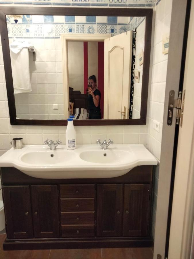 Apartamento En Pleno Centro De Marchena 3 Dormitorios 3 Banos Privados Buitenkant foto