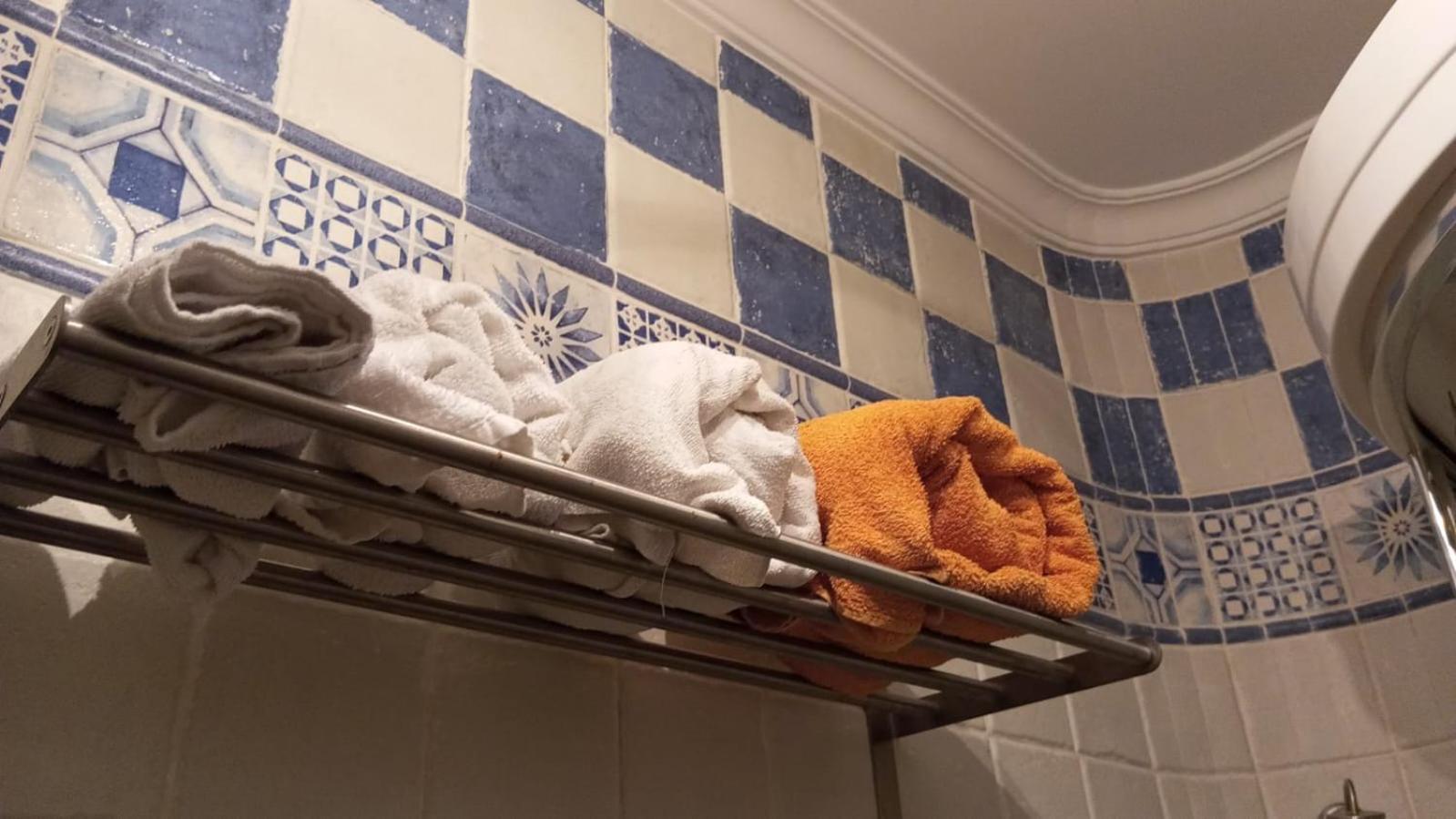 Apartamento En Pleno Centro De Marchena 3 Dormitorios 3 Banos Privados Buitenkant foto